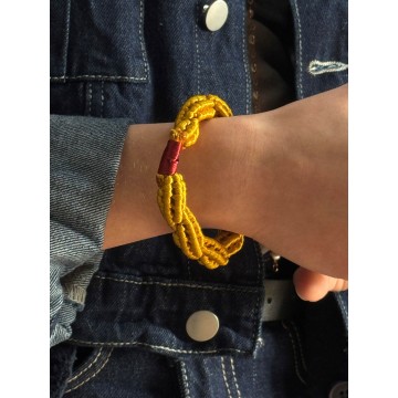 The Twist Ultra Gold