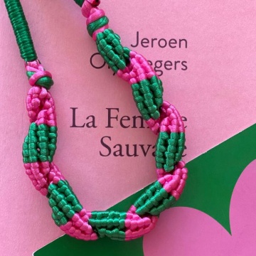 The TWIST CHAIN Fuchsia / Emeraude