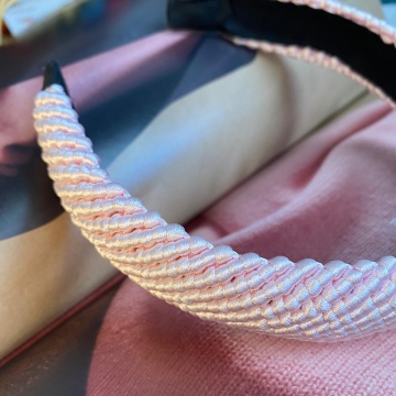 The HEADBAND Light Pink